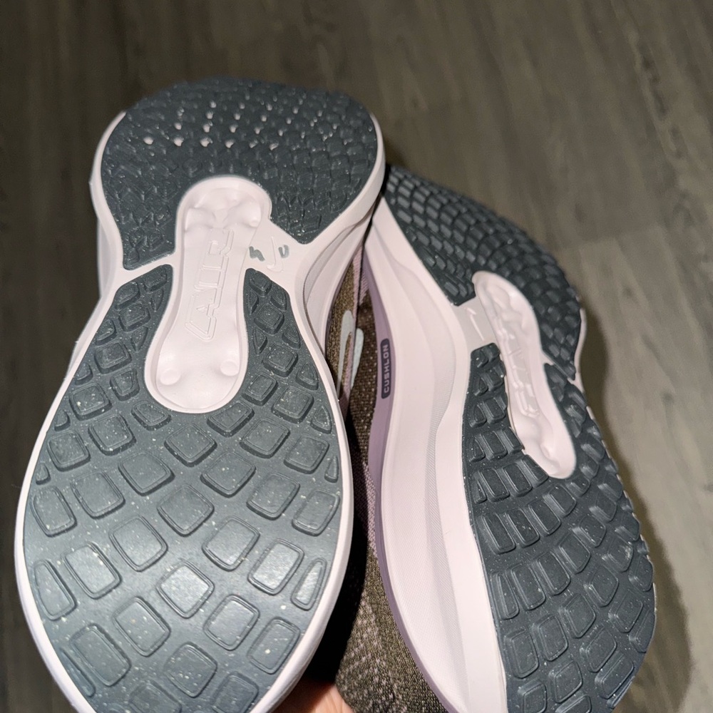 Nike Women's Brown and Purple winflo BRAND NEW - Picture 3 of 3